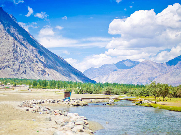 Kashmir Ladakh Package From Kanpur
