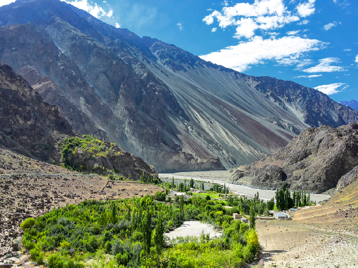 Ladakh Mountain Tour From Durg